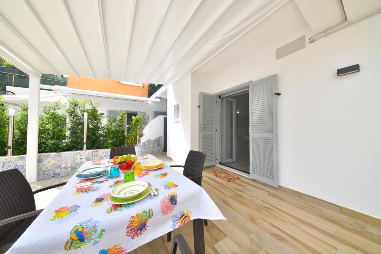 Casa Glem Lägenhet Ischia Exteriör bild