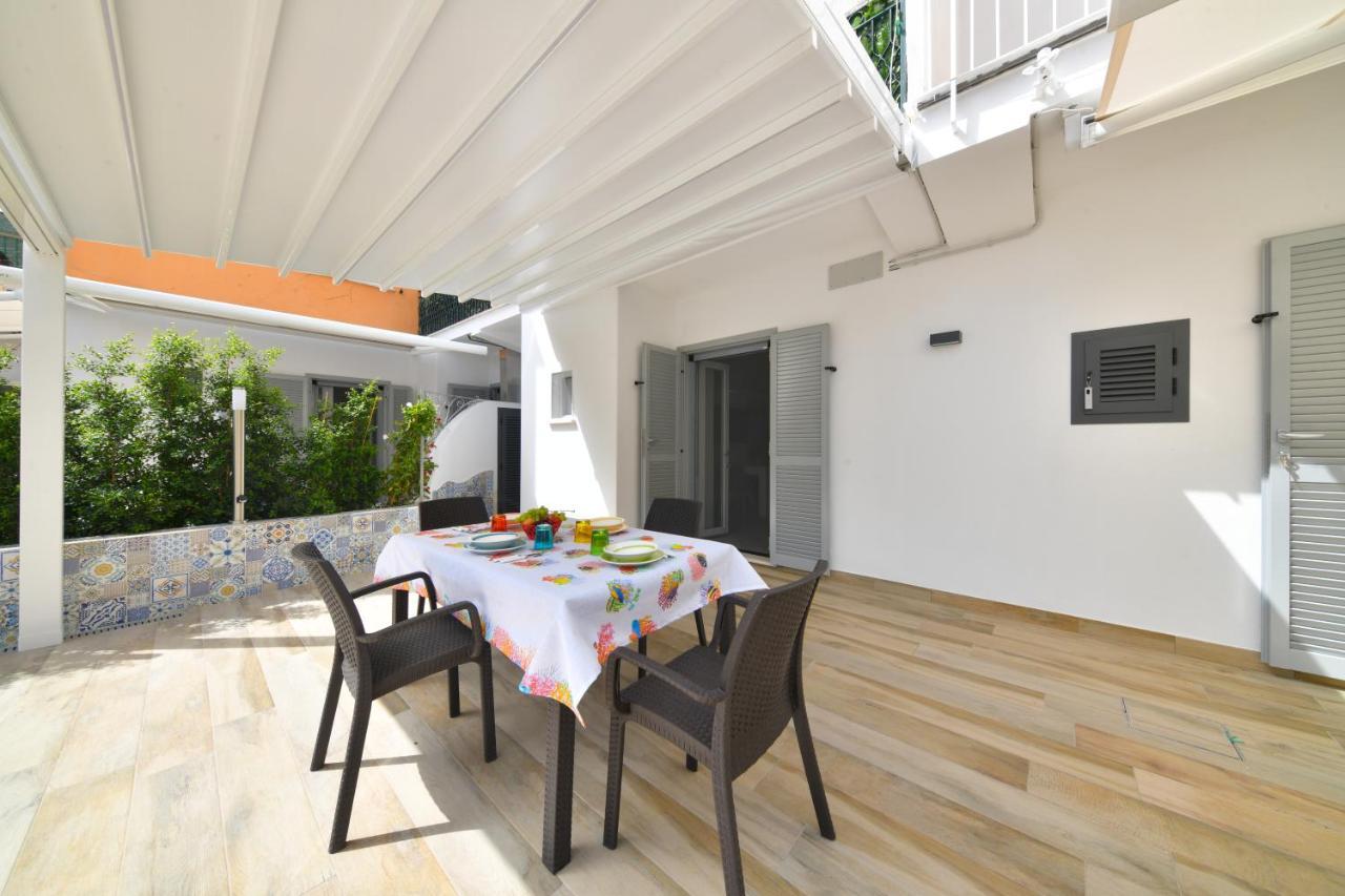 Casa Glem Lägenhet Ischia Exteriör bild